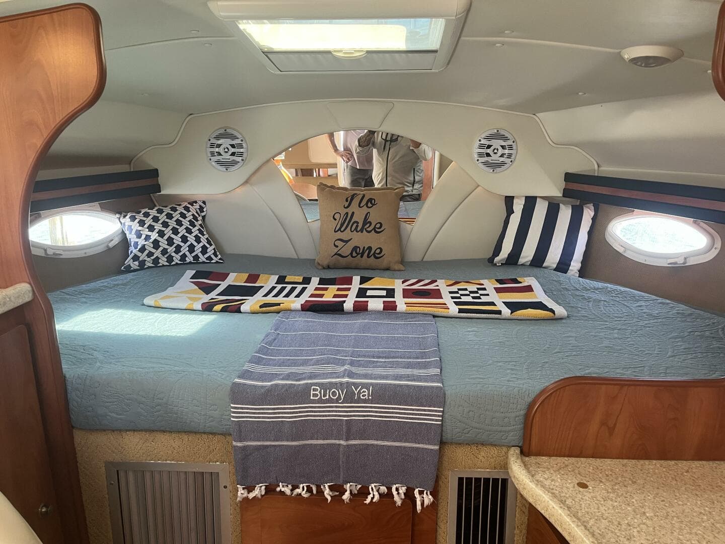 2007 Rinker 320 Express