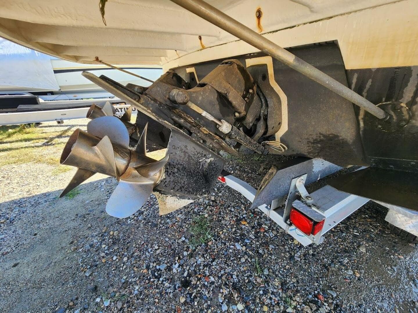 2007 Rinker 320 Express