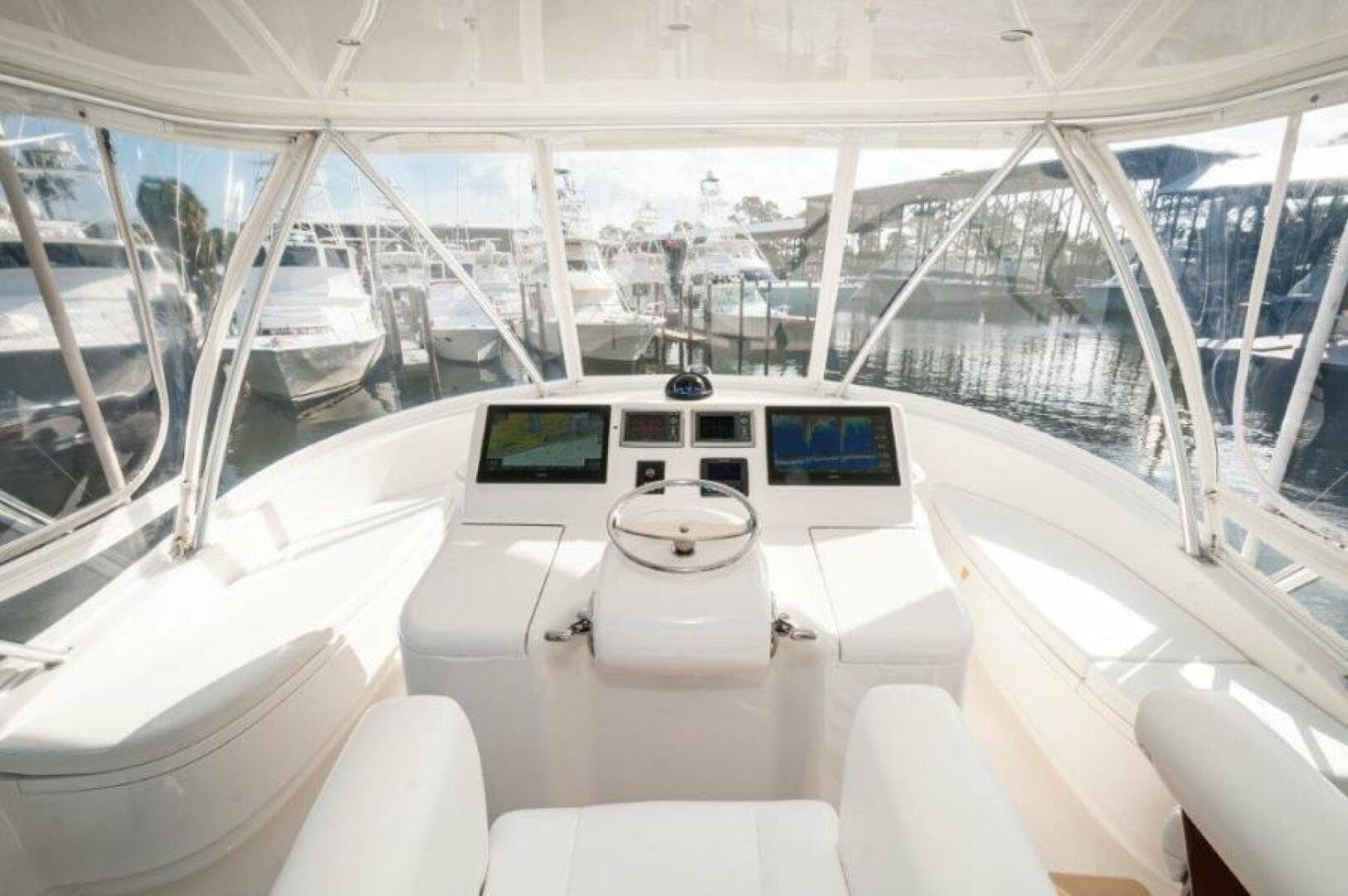 2012 Viking 42 Convertible  Helm