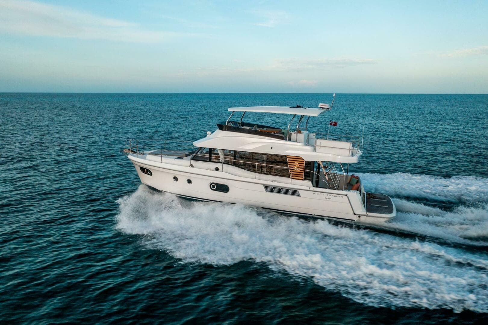 2026 Beneteau Swift Trawler 48