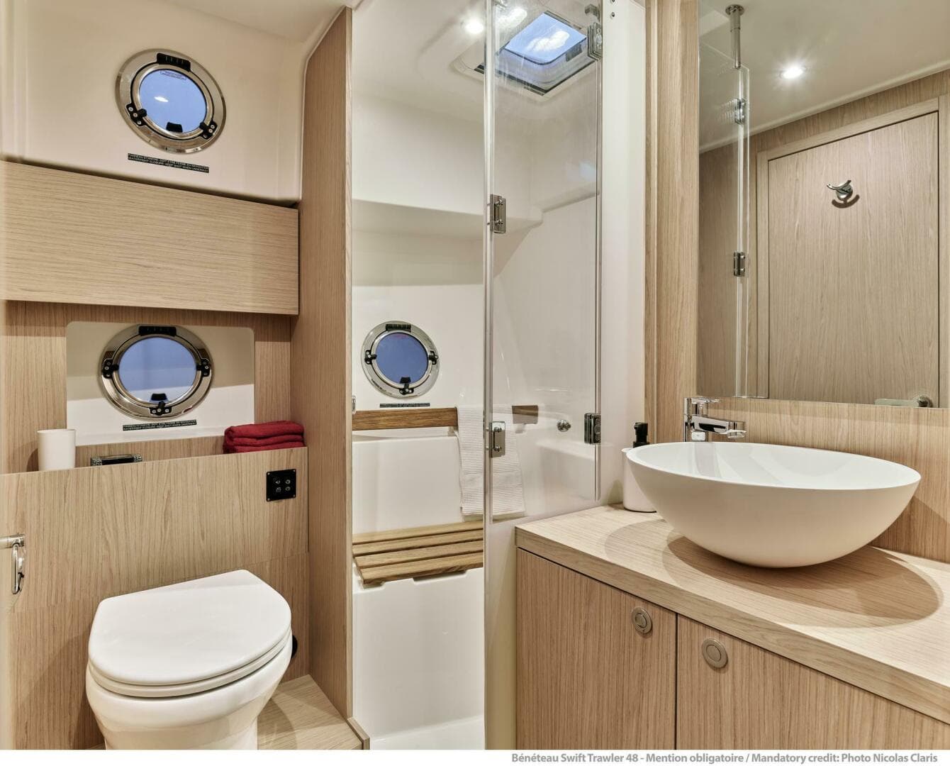 2026 Beneteau Swift Trawler 48