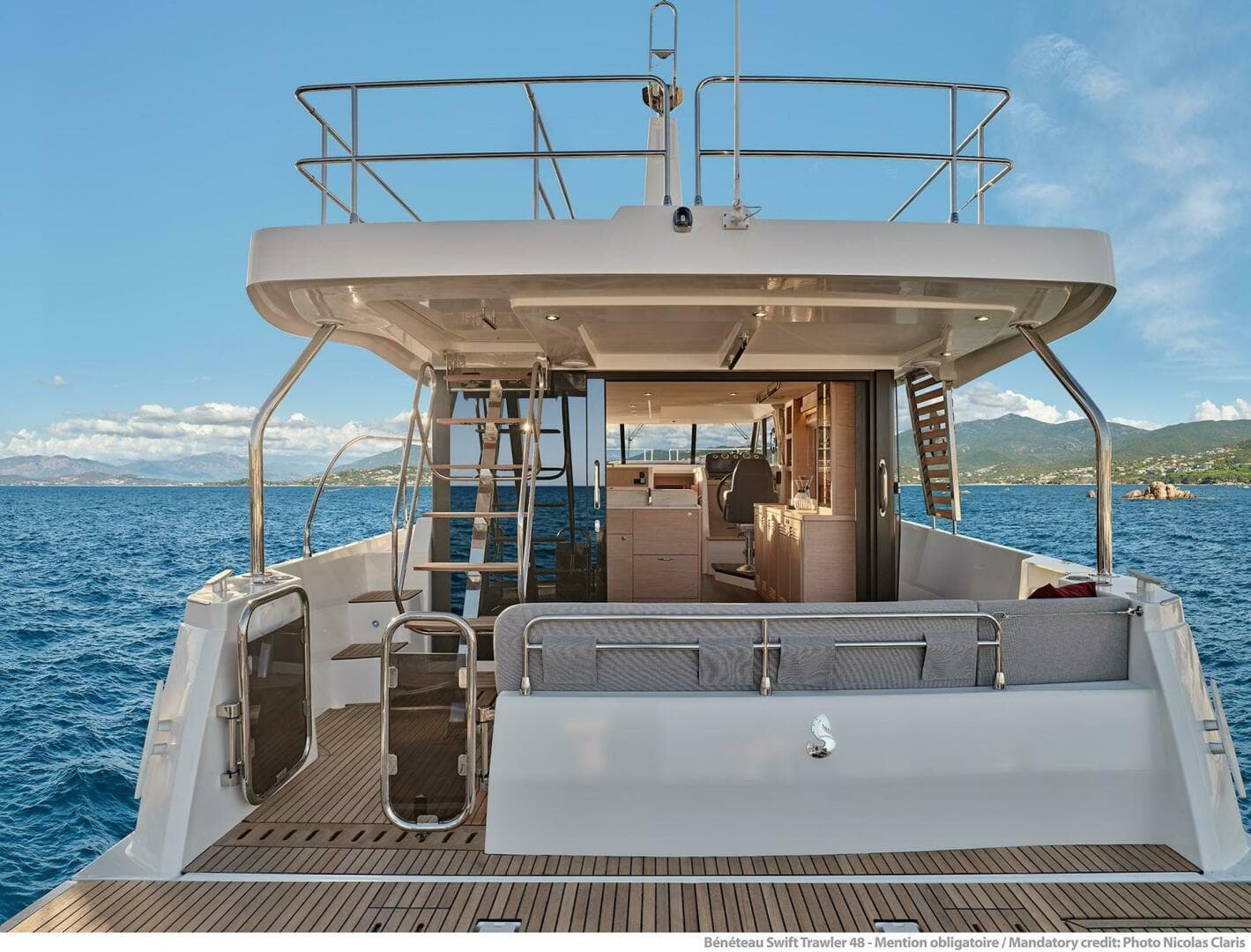 2026 Beneteau Swift Trawler 48