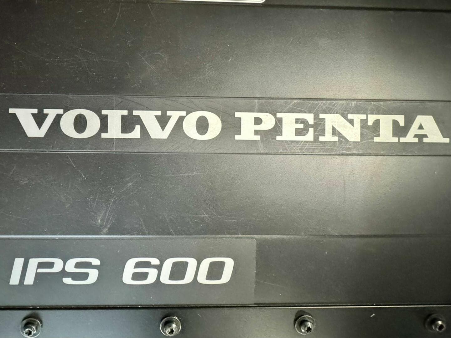 2016 Absolute 45 Sport Yacht