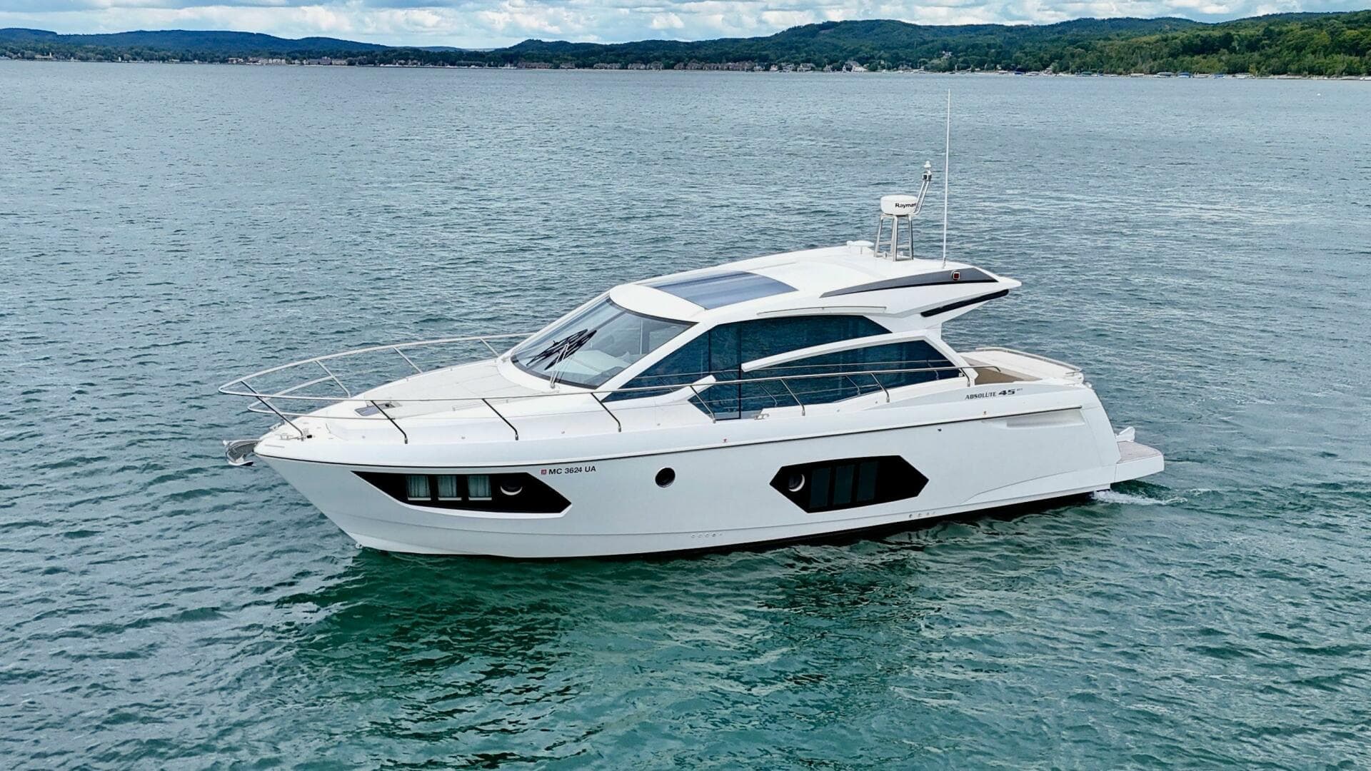 2016 Absolute 45 Sport Yacht