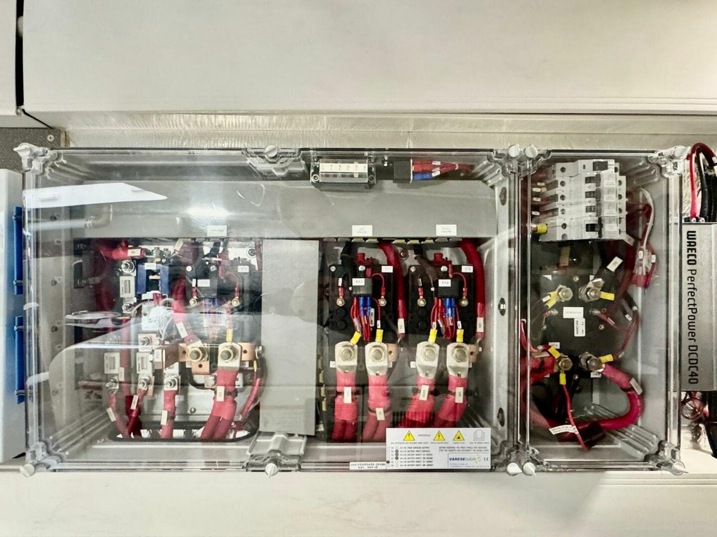 2016 Absolute 45 Sport Yacht