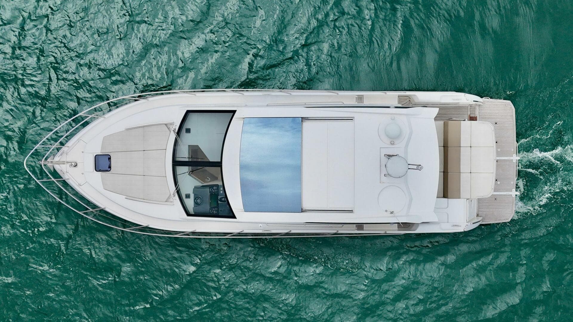 2016 Absolute 45 Sport Yacht