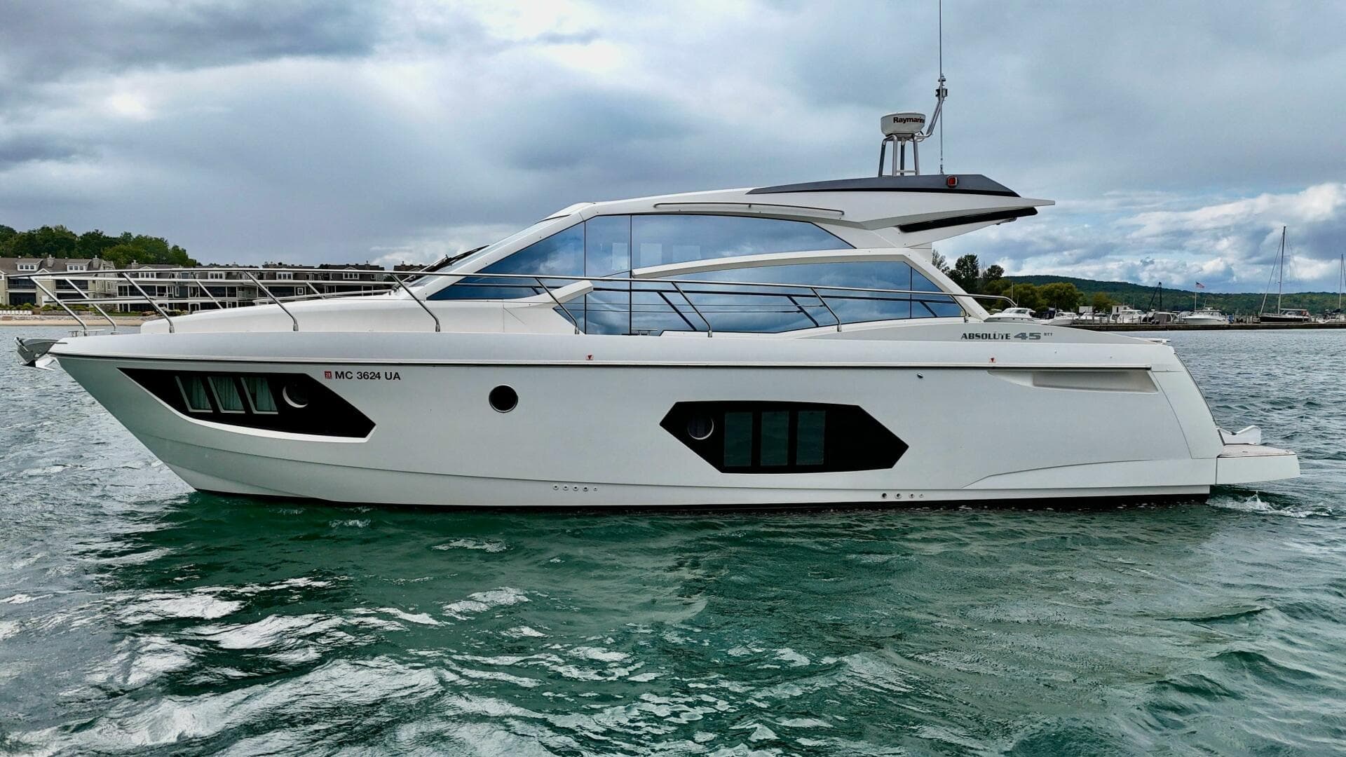 2016 Absolute 45 Sport Yacht