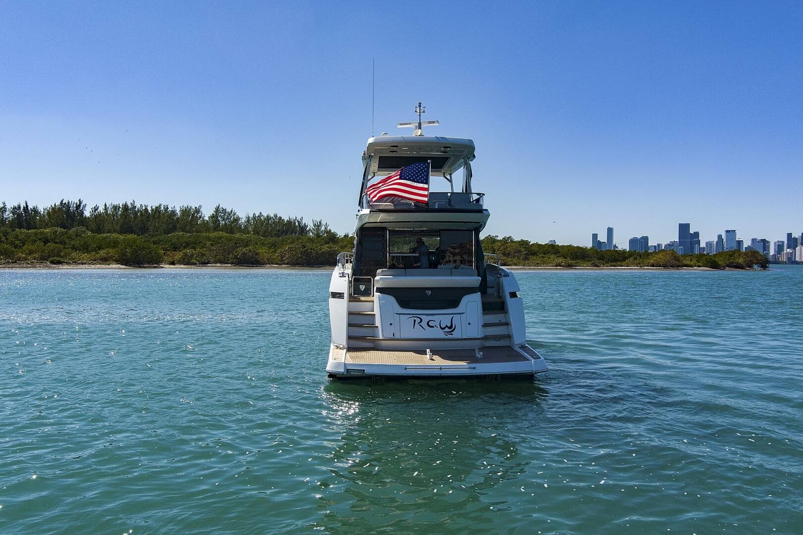 2021 Fairline Squadron 68