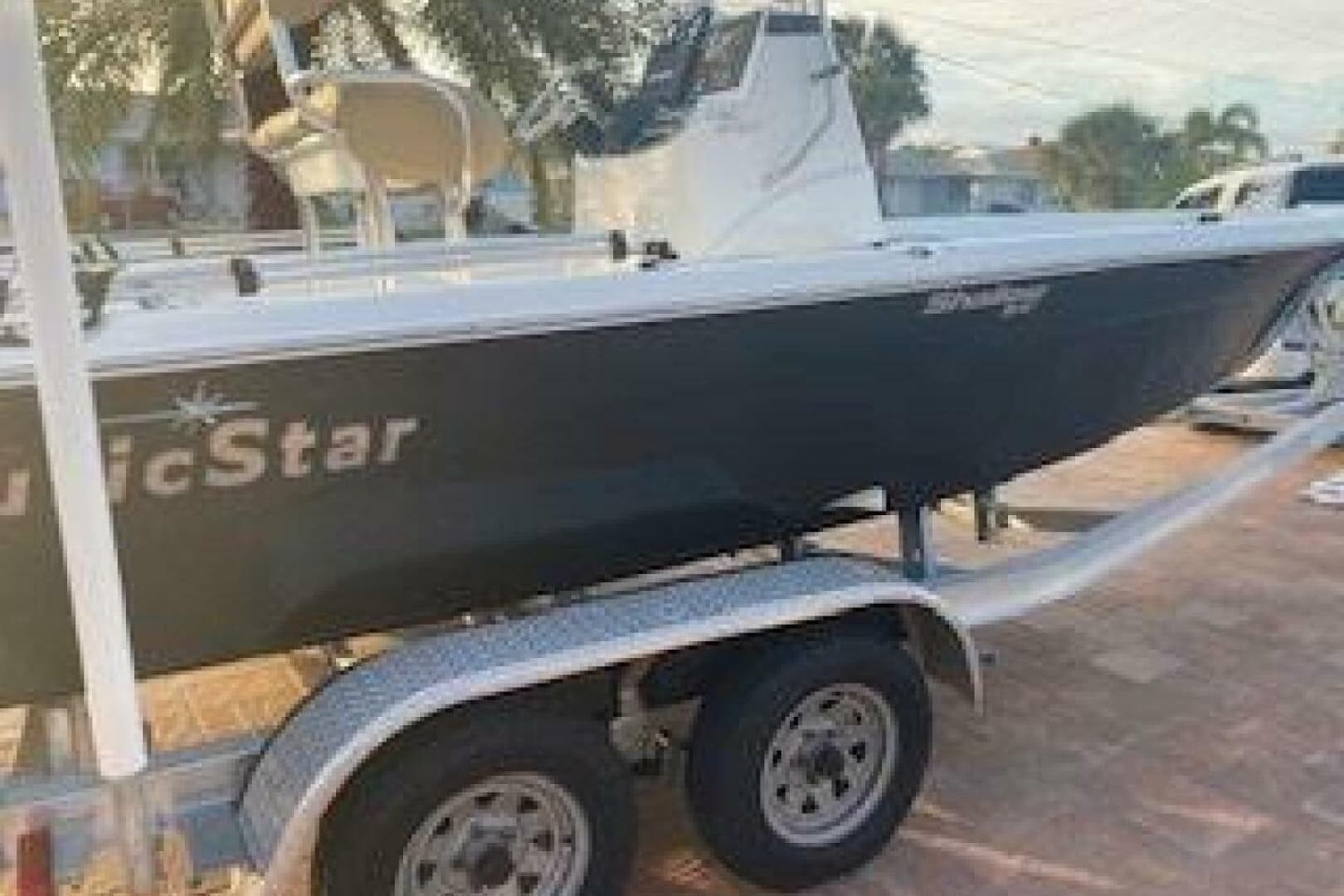 2020 NauticStar 2140 Sport Shallow Bay