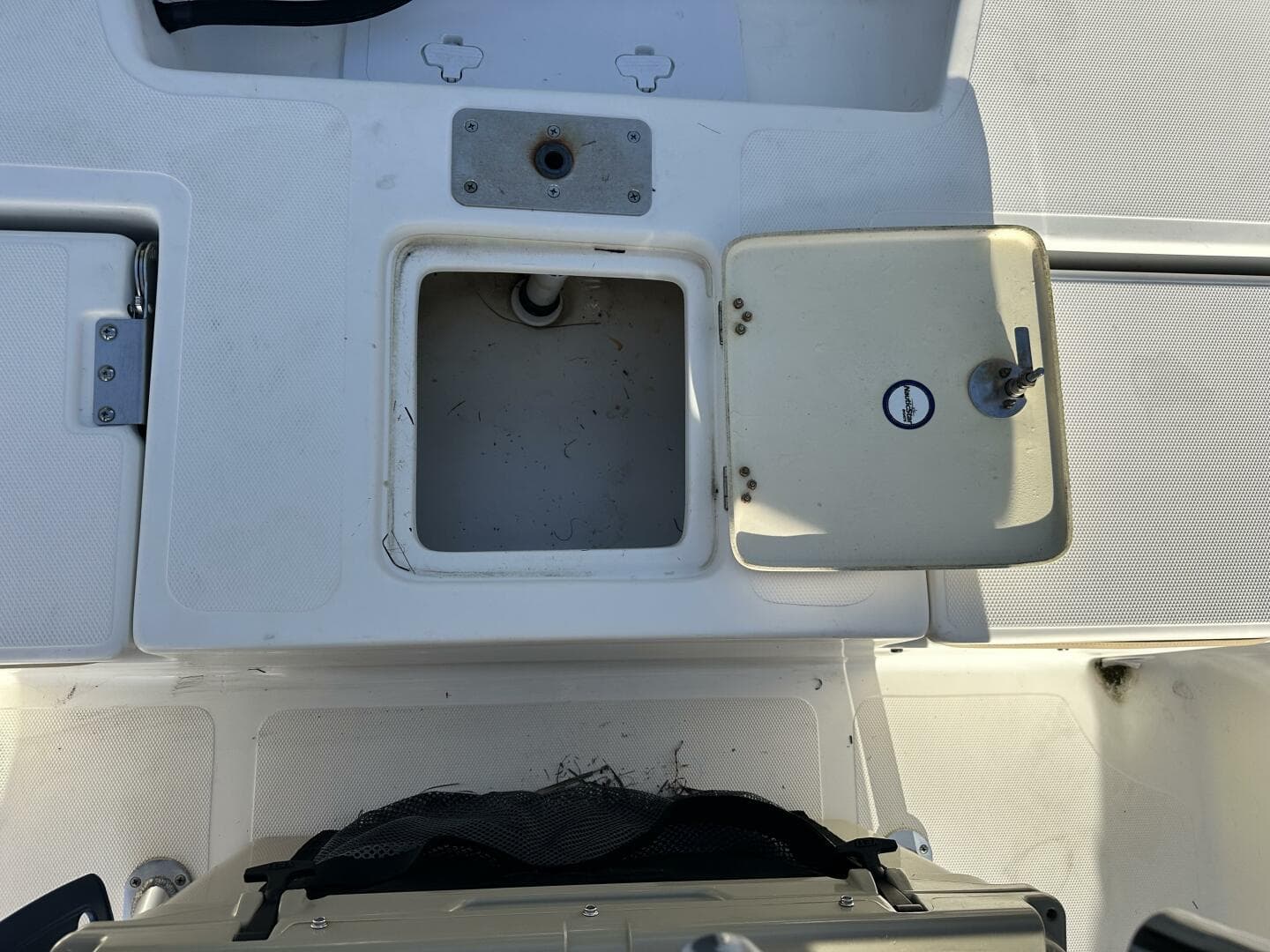 2020 NauticStar 2140 Sport Shallow Bay