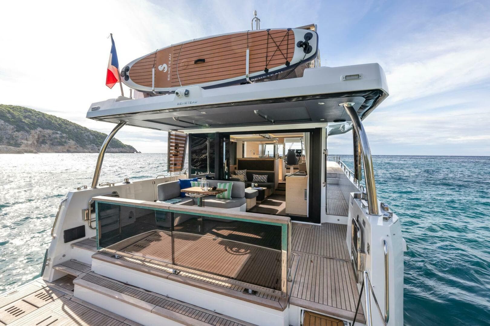 2026 Beneteau Swift Trawler 54
