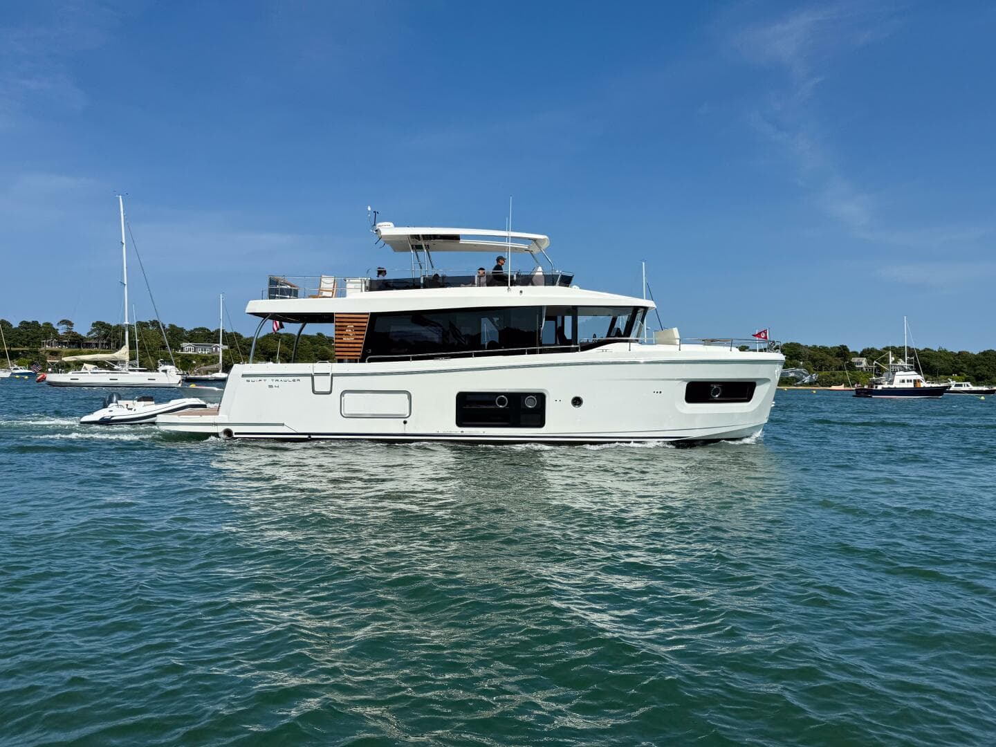 2026 Beneteau Swift Trawler 54