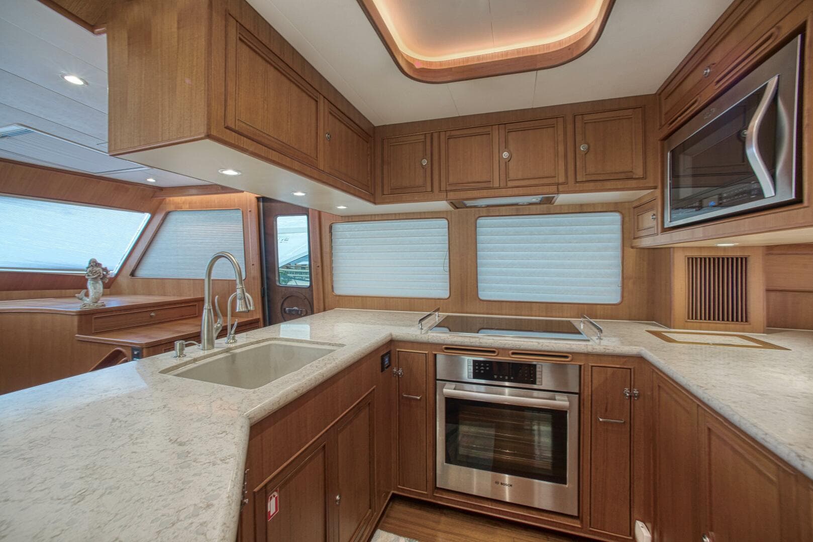 Full Size oven and large Convection Microwave