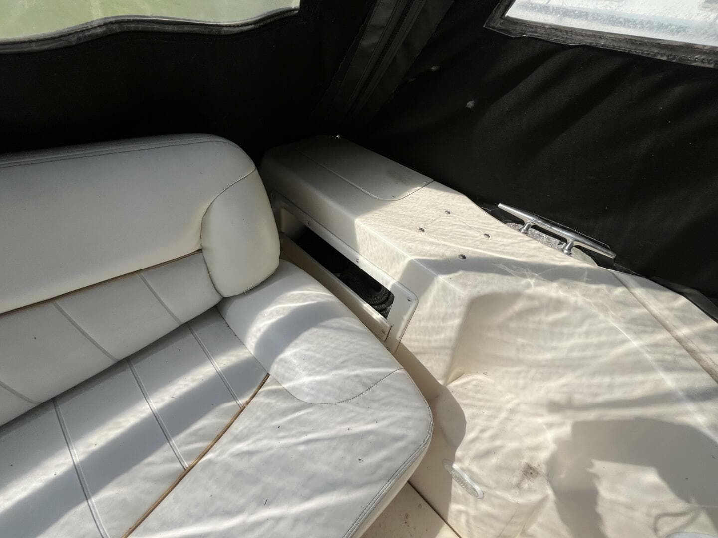 2000 Rinker Fiesta Vee 340