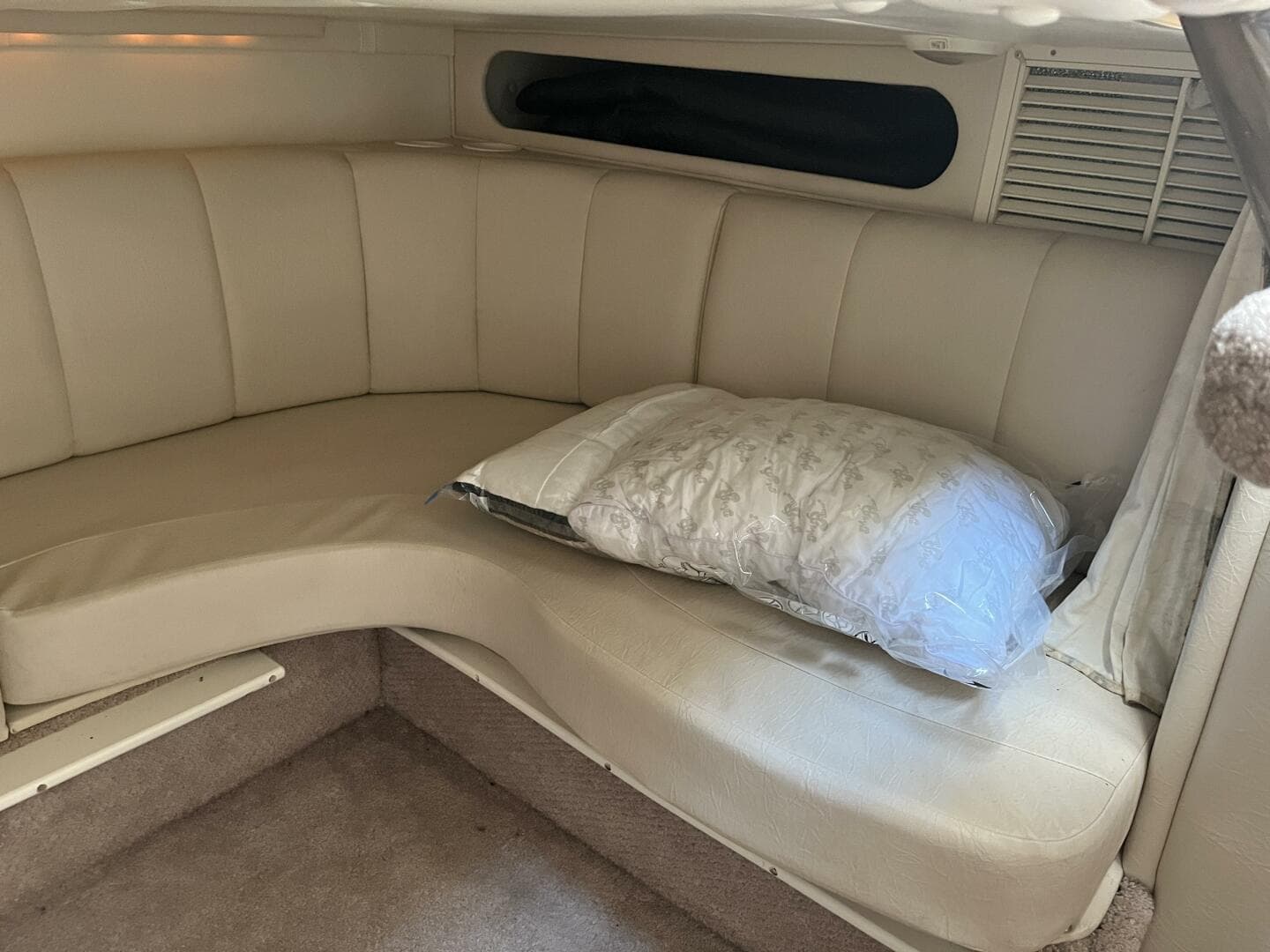 2000 Rinker Fiesta Vee 340