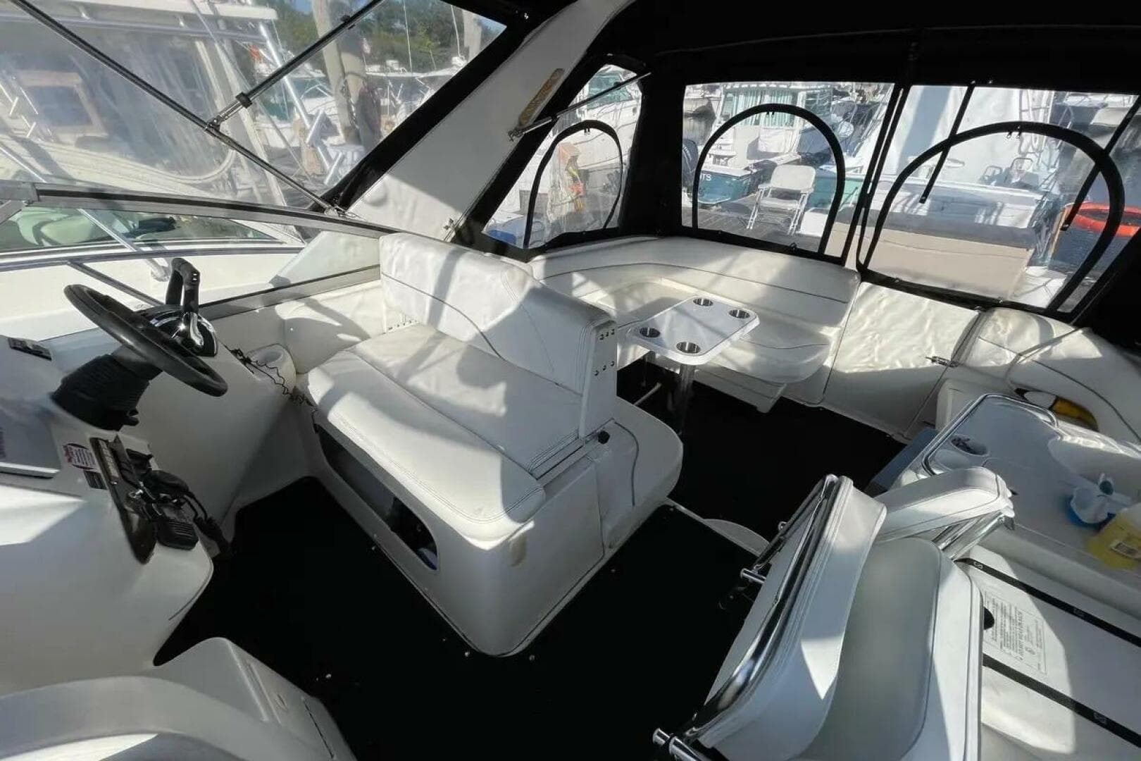 2001 Larson Cabrio 330