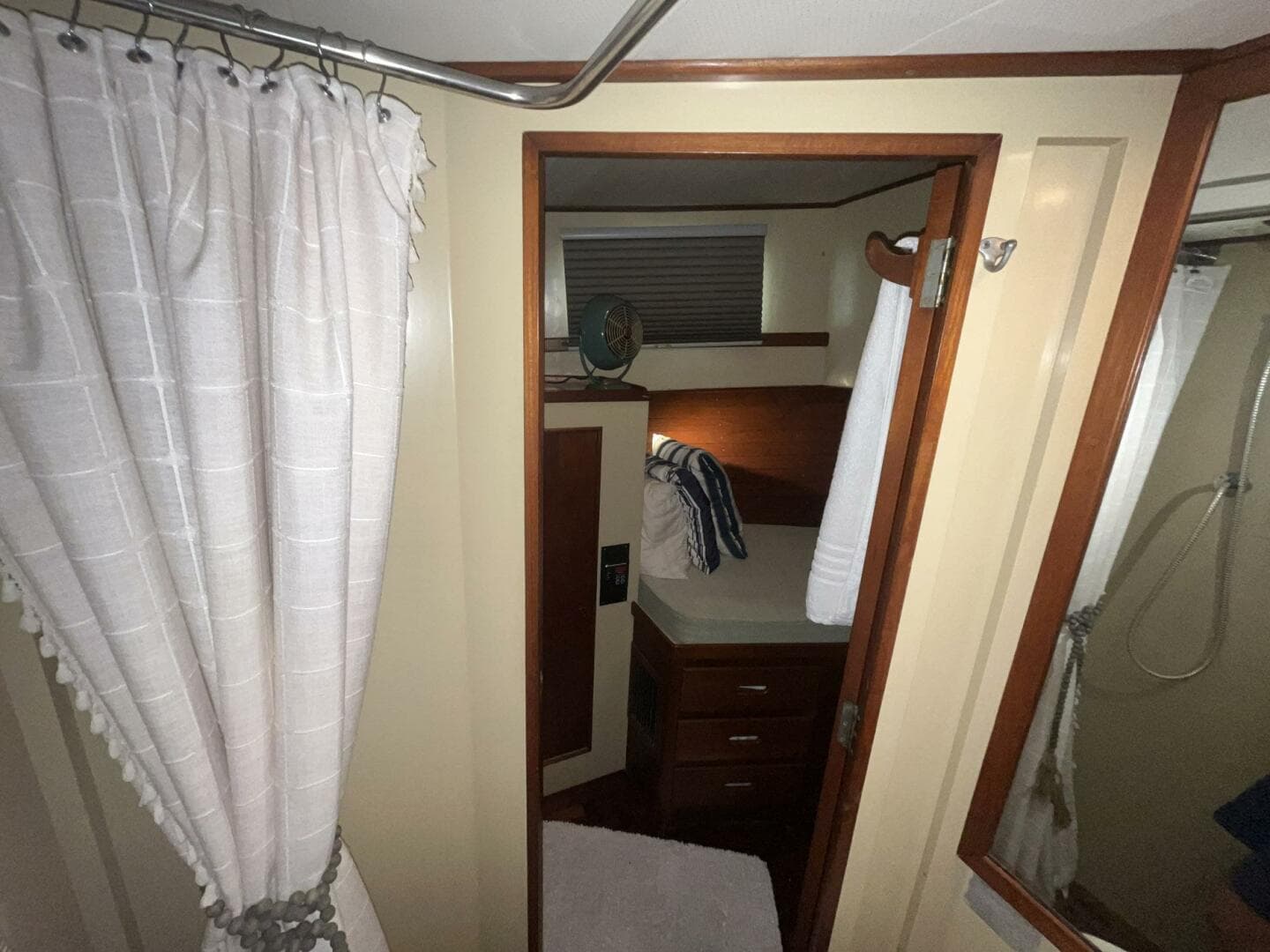 1979 Grand Banks 42 Classic