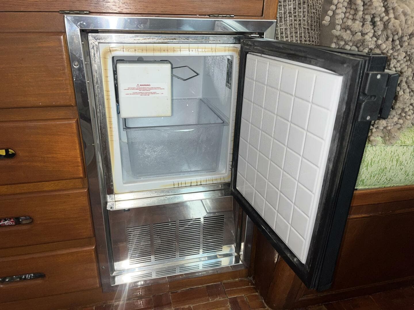 1979 Grand Banks 42 Classic