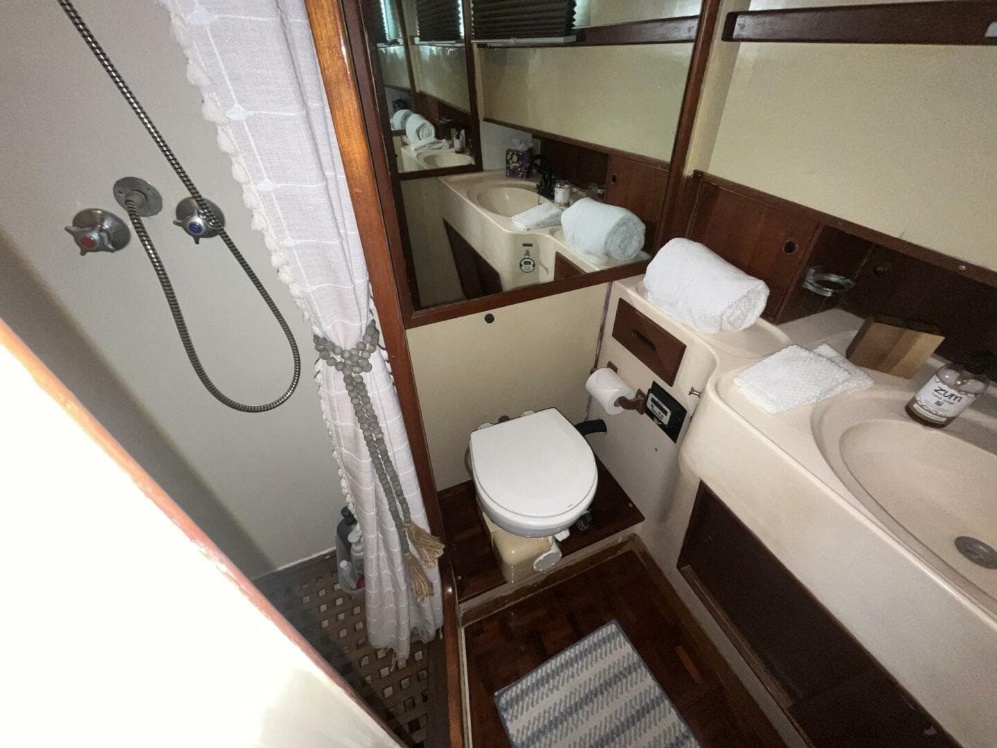 1979 Grand Banks 42 Classic