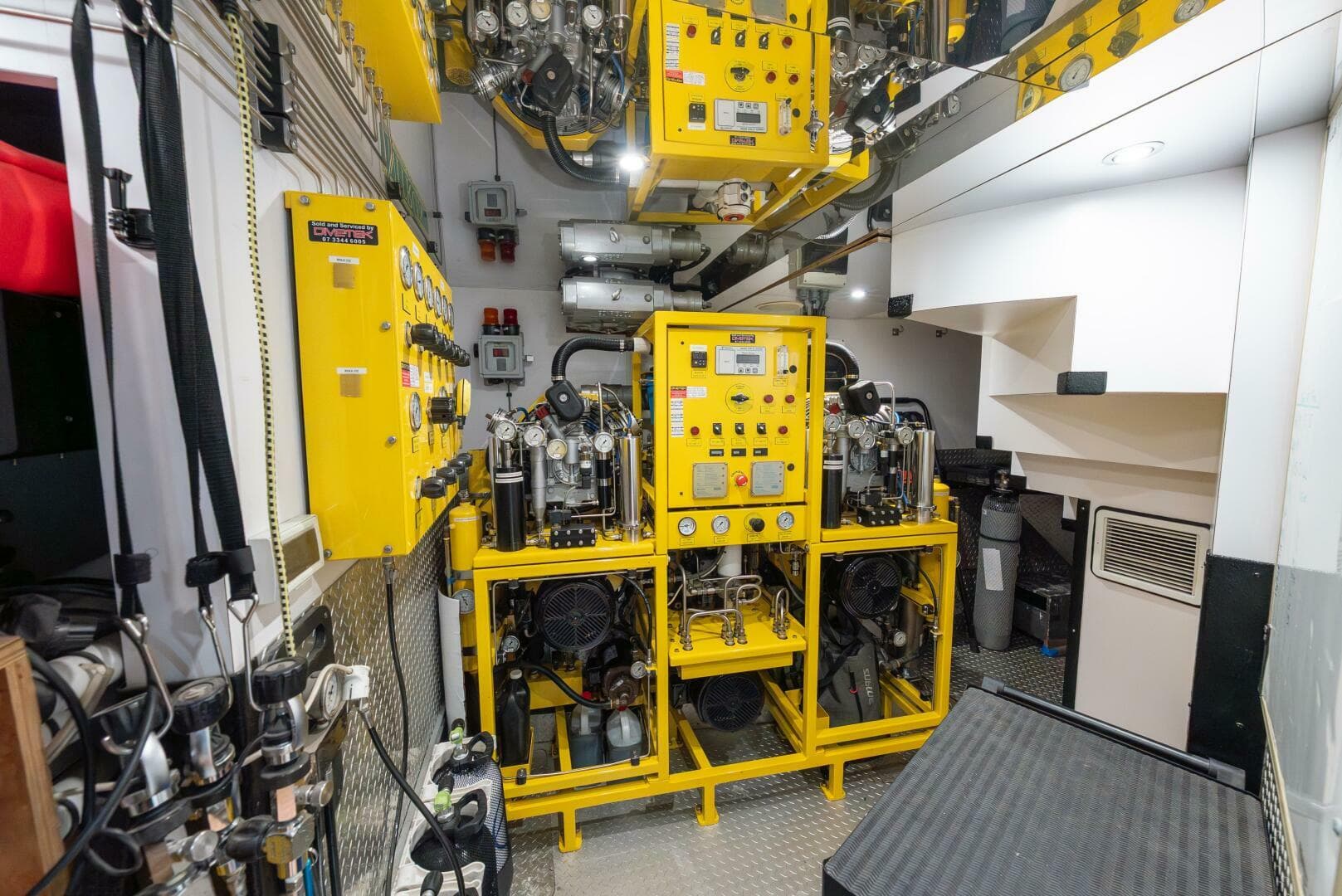 2009 Timmerman Custom Tri-Deck