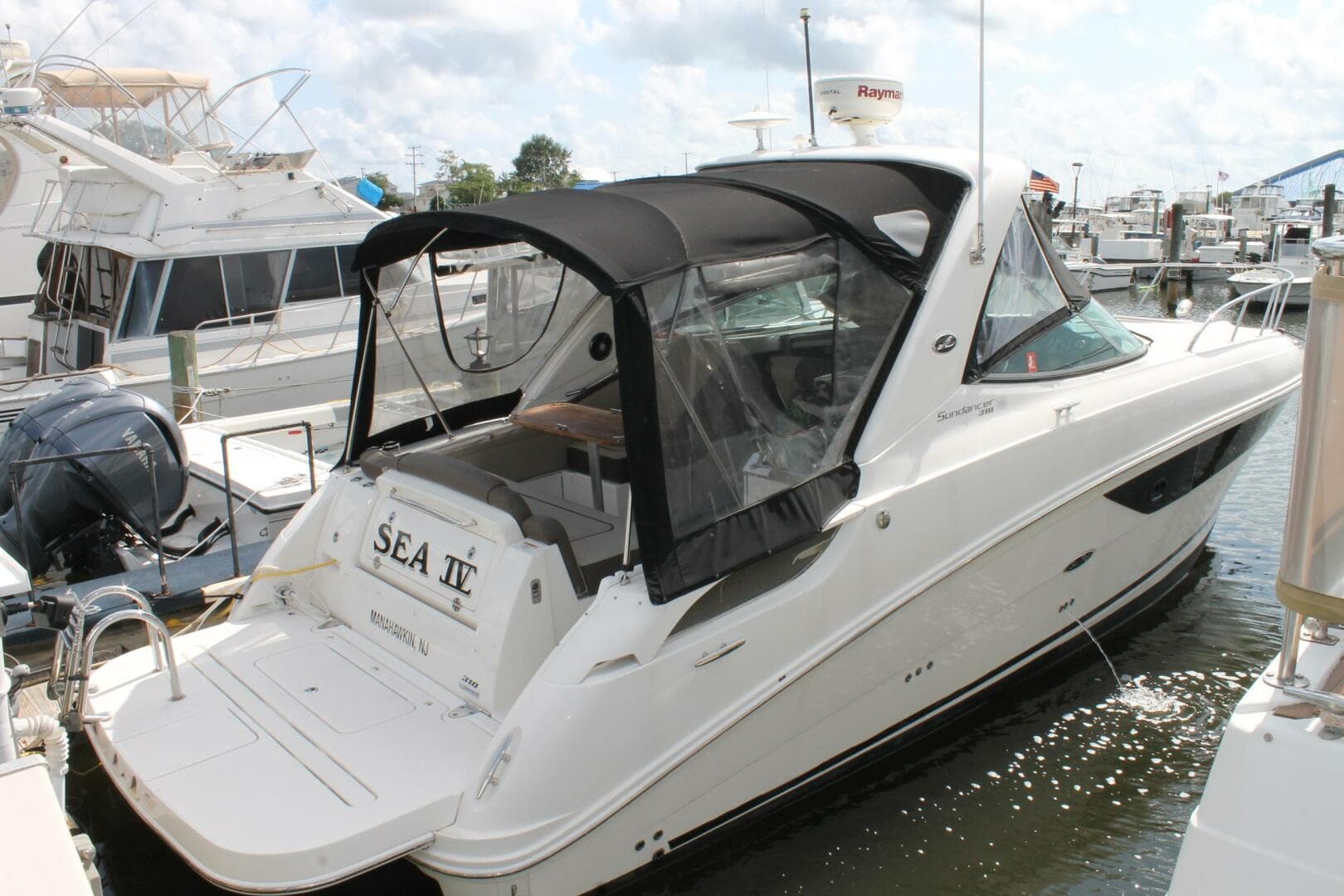 2015 Sea Ray 310 Sundancer