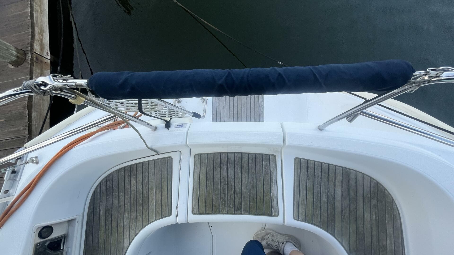 2006 Beneteau Oceanis 323