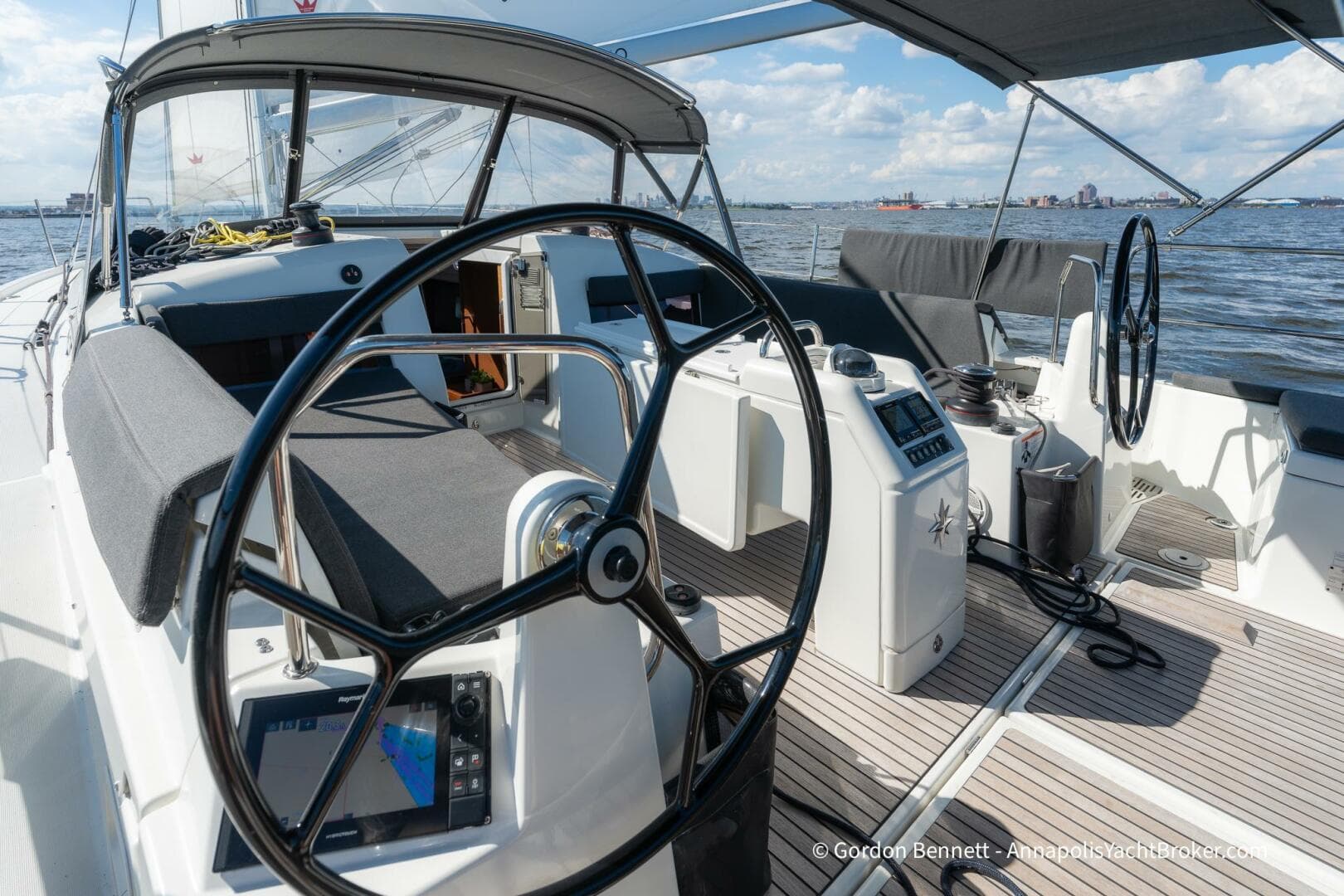 2022 Jeanneau Sun Odyssey 440