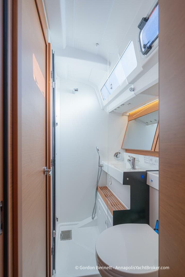 2022 Jeanneau Sun Odyssey 440