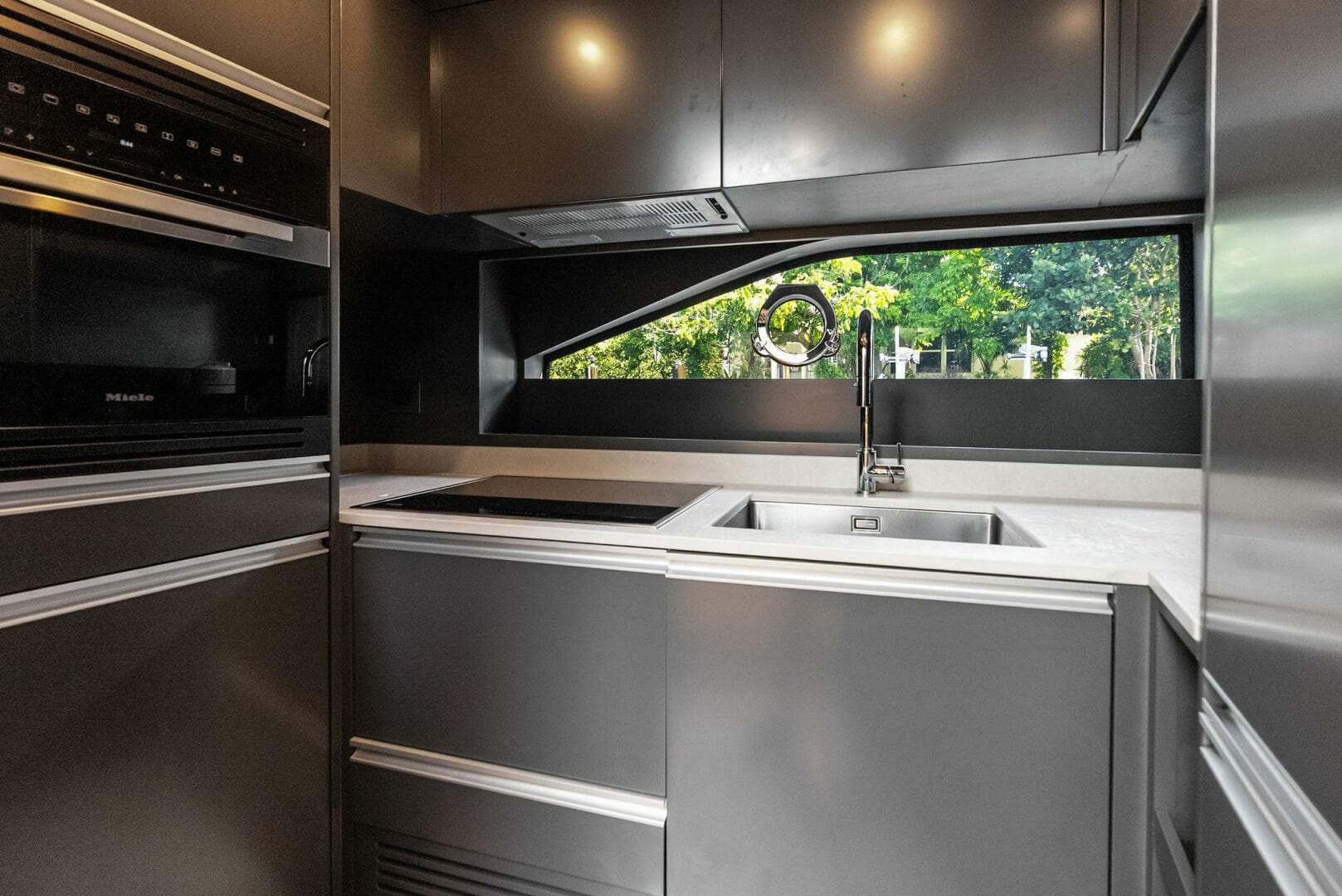 2025 Wally Wallywhy 100