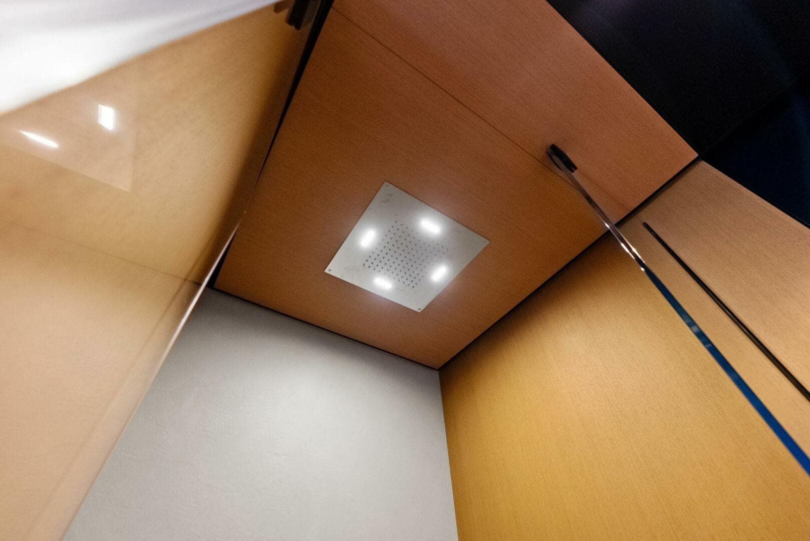 2025 Wally Wallywhy 100