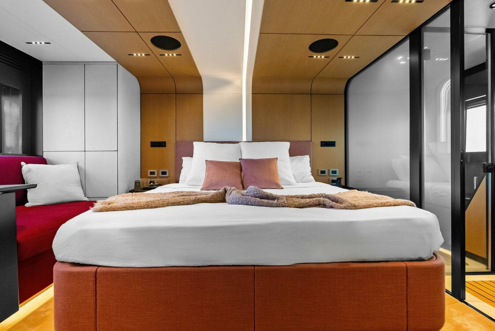 2025 Wally Wallywhy 100