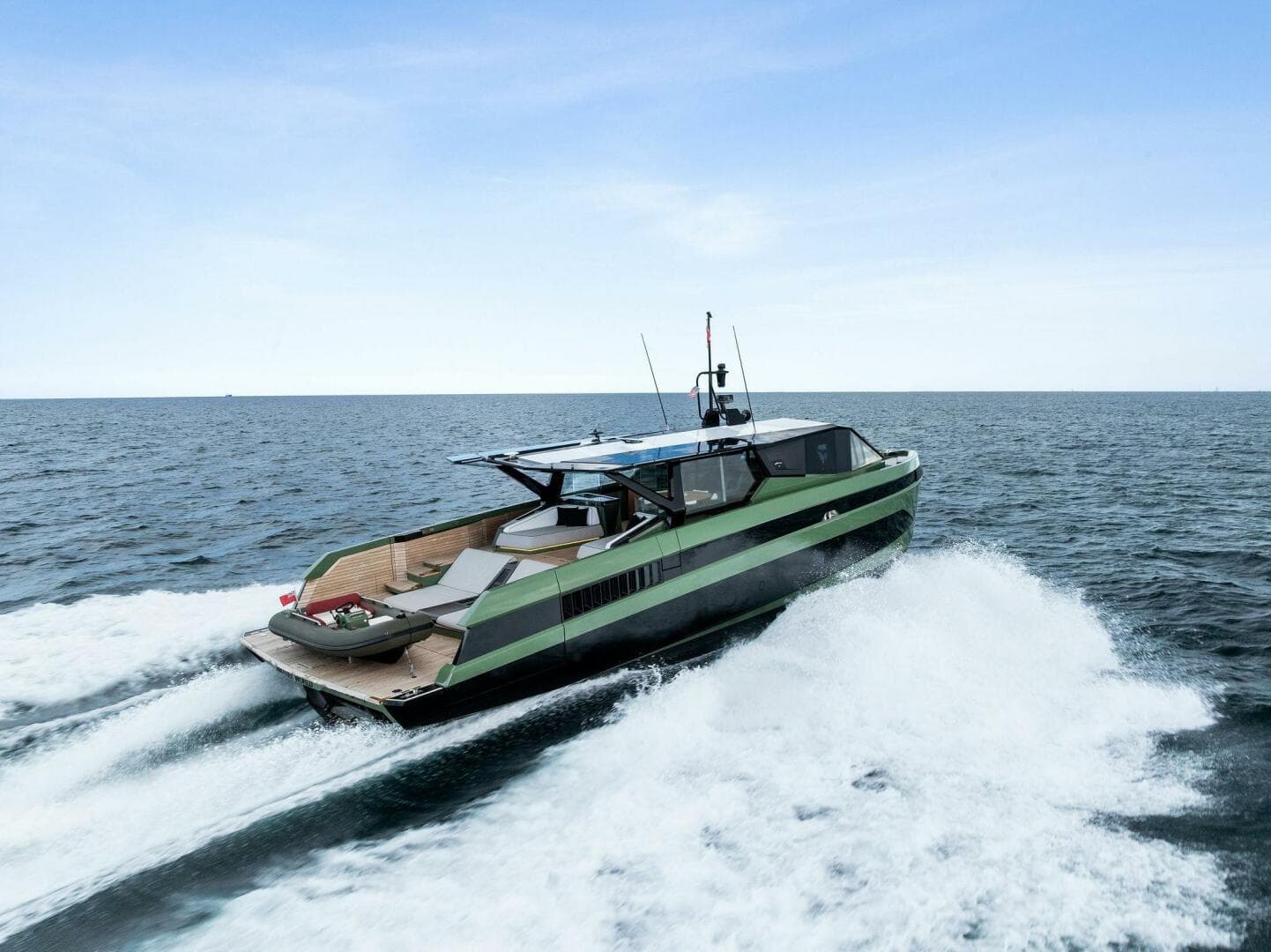 2025 Wally Wallywhy 100