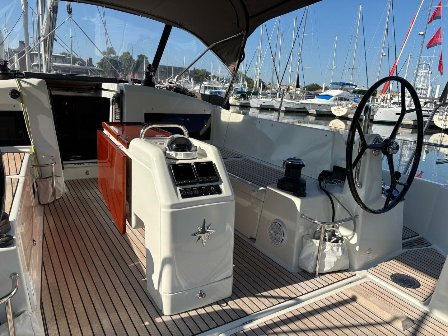 2021 Jeanneau Sun Odyssey 440