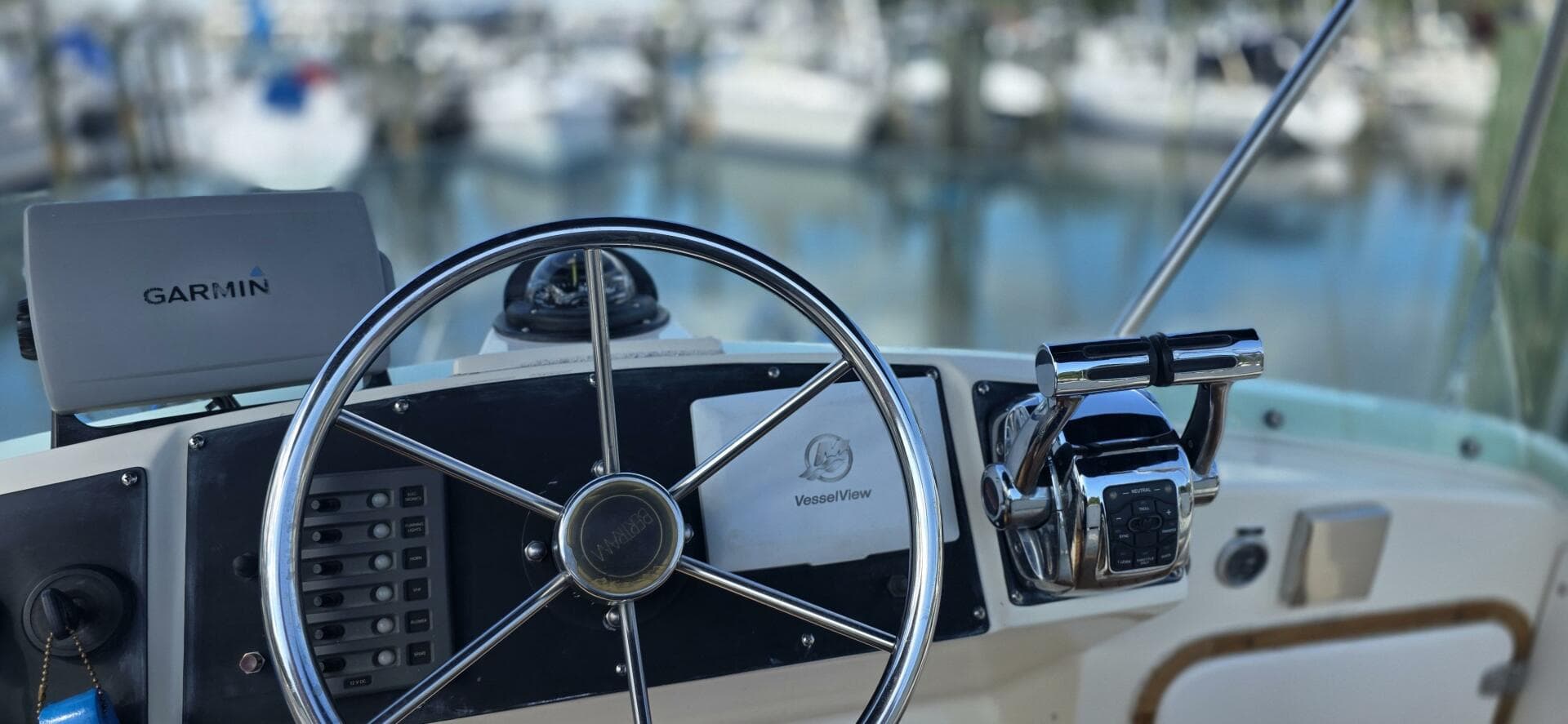 1983 Bertram 28 Flybridge