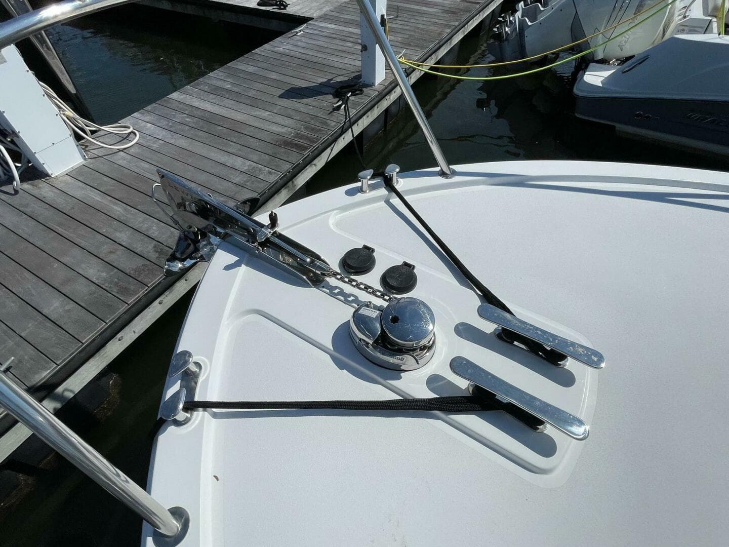 2023 MJM 35 windlass system