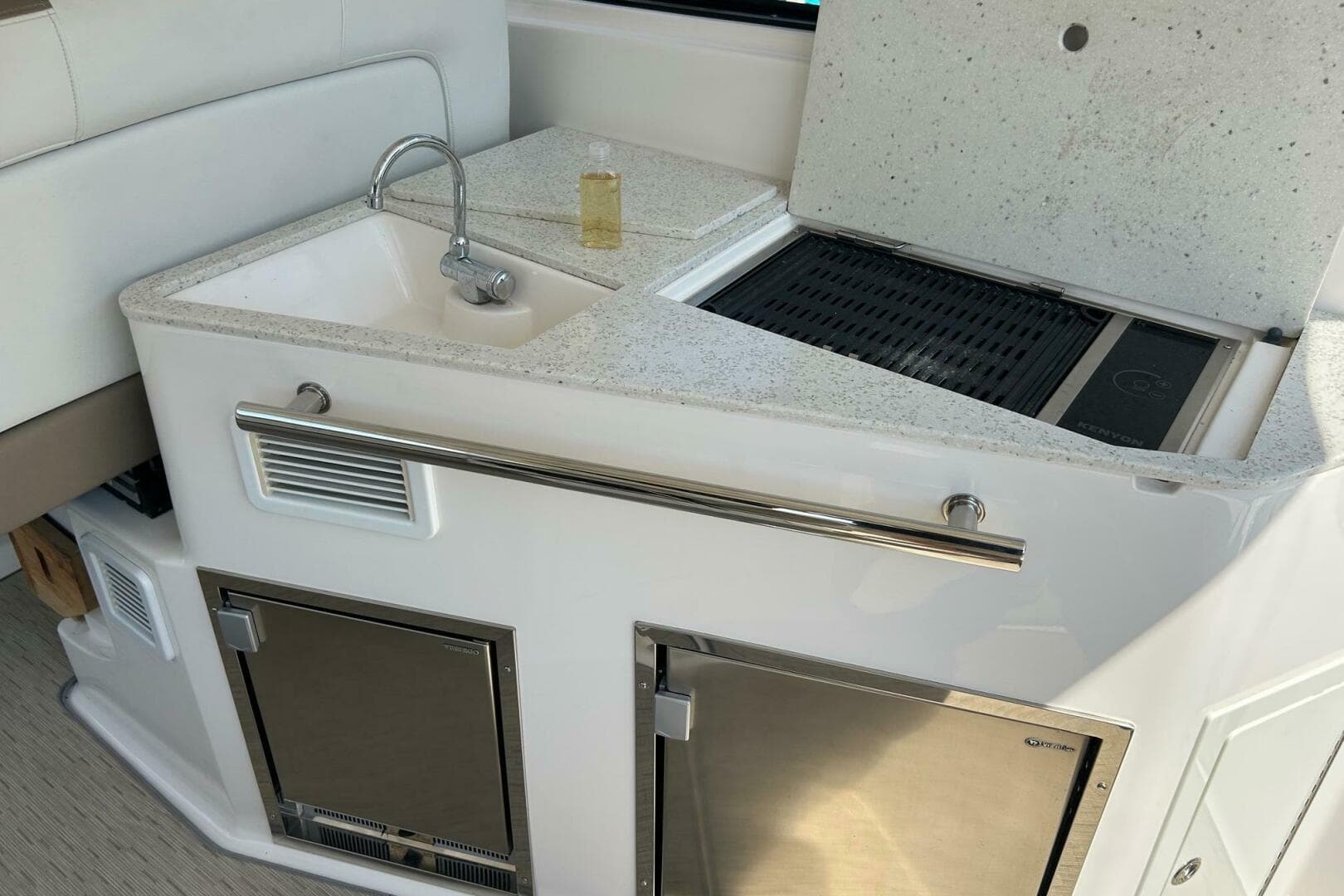 2016 Regal 35 Sport Coupe