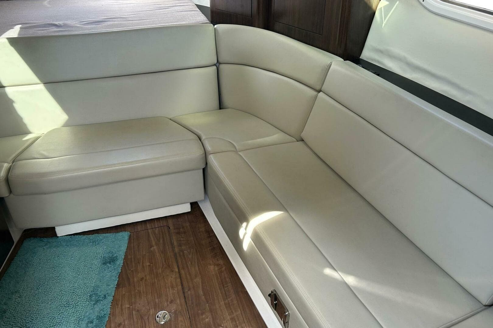 2016 Regal 35 Sport Coupe