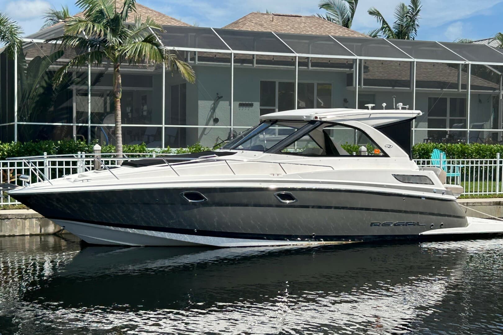 2016 Regal 35 Sport Coupe