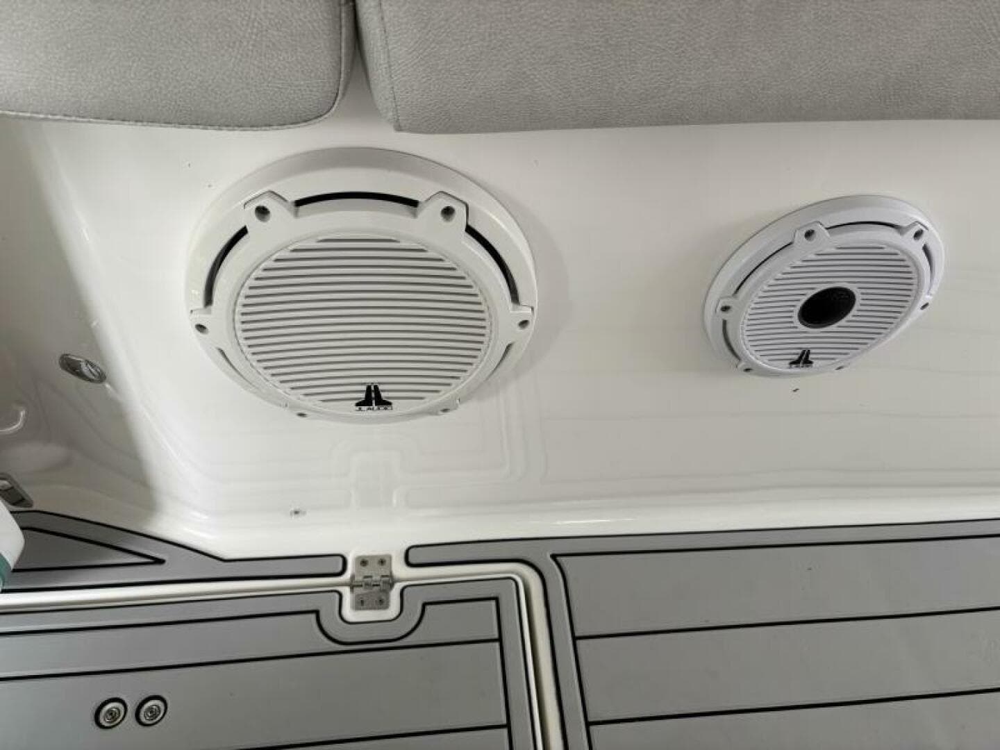 2021 Sea Fox 288 COMMANDER