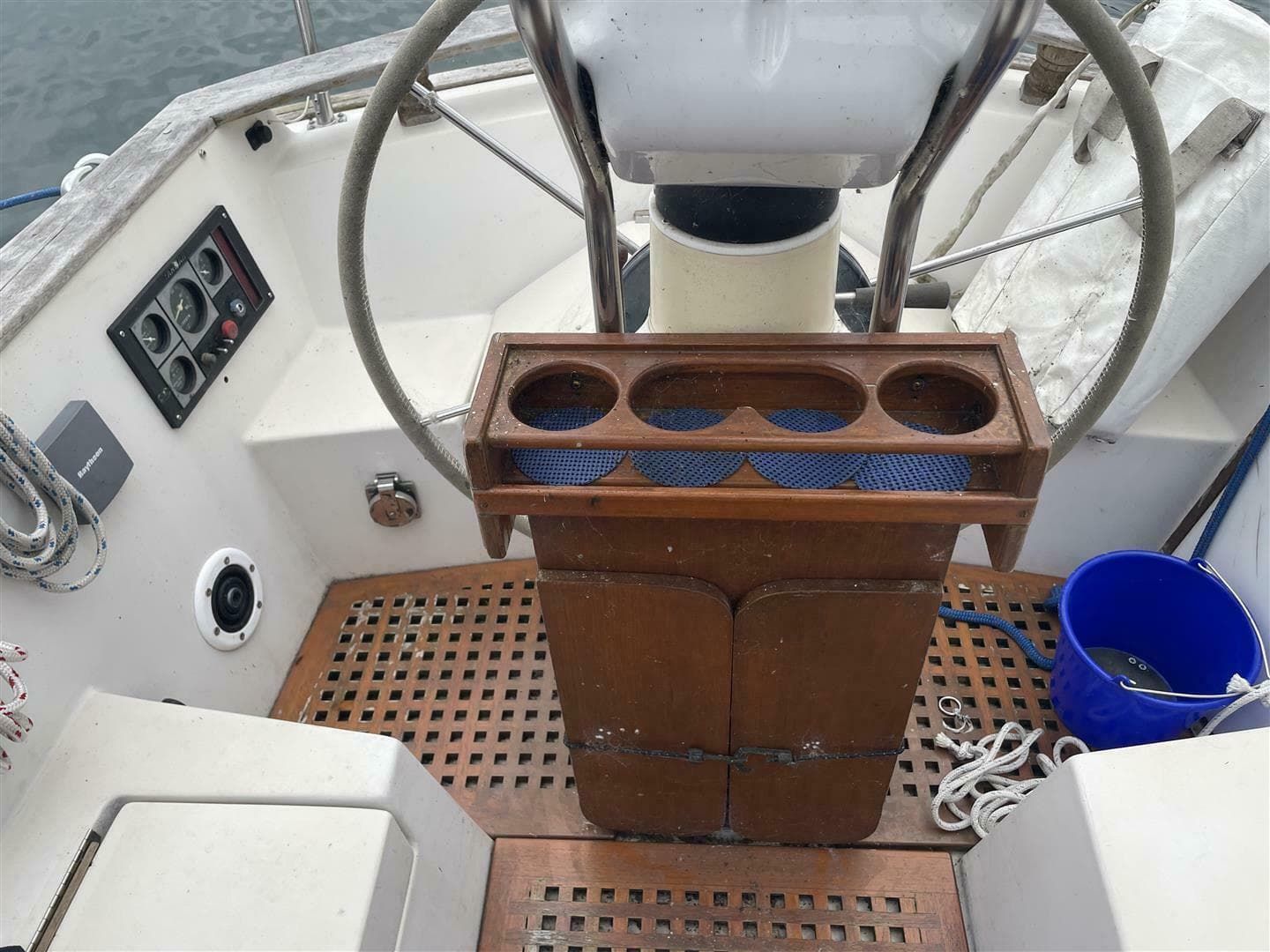 1989 Bayfield 36 Cutter