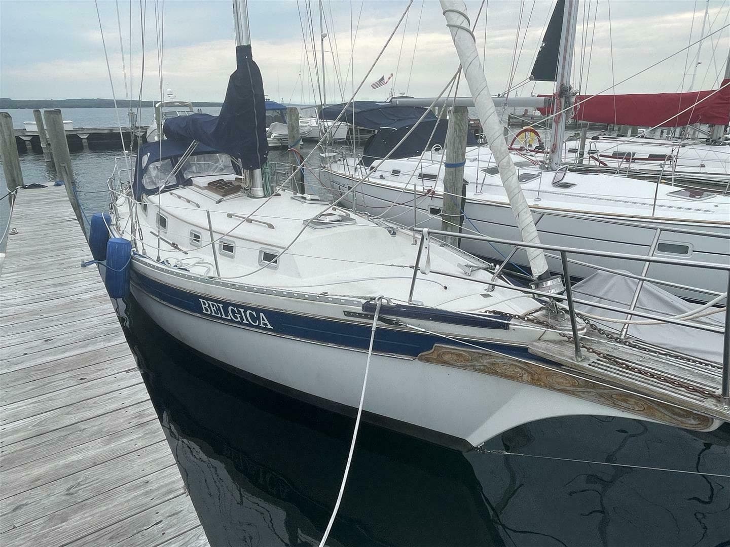 1989 Bayfield 36 Cutter