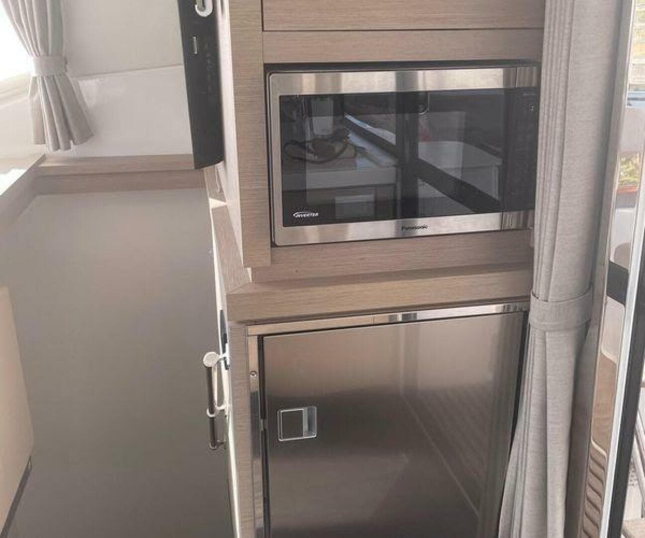 2020 Fountaine Pajot Saona 47