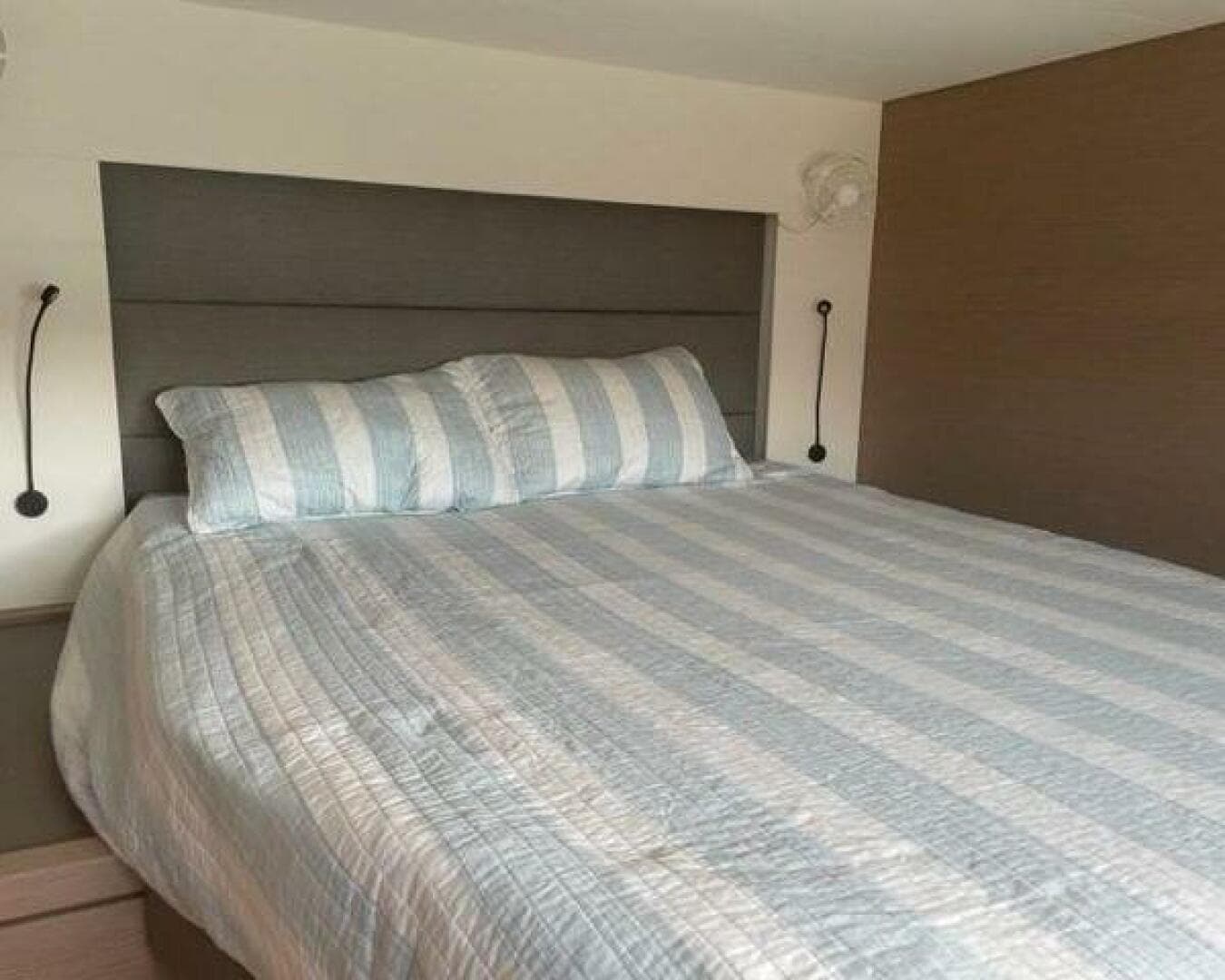 2020 Fountaine Pajot Saona 47