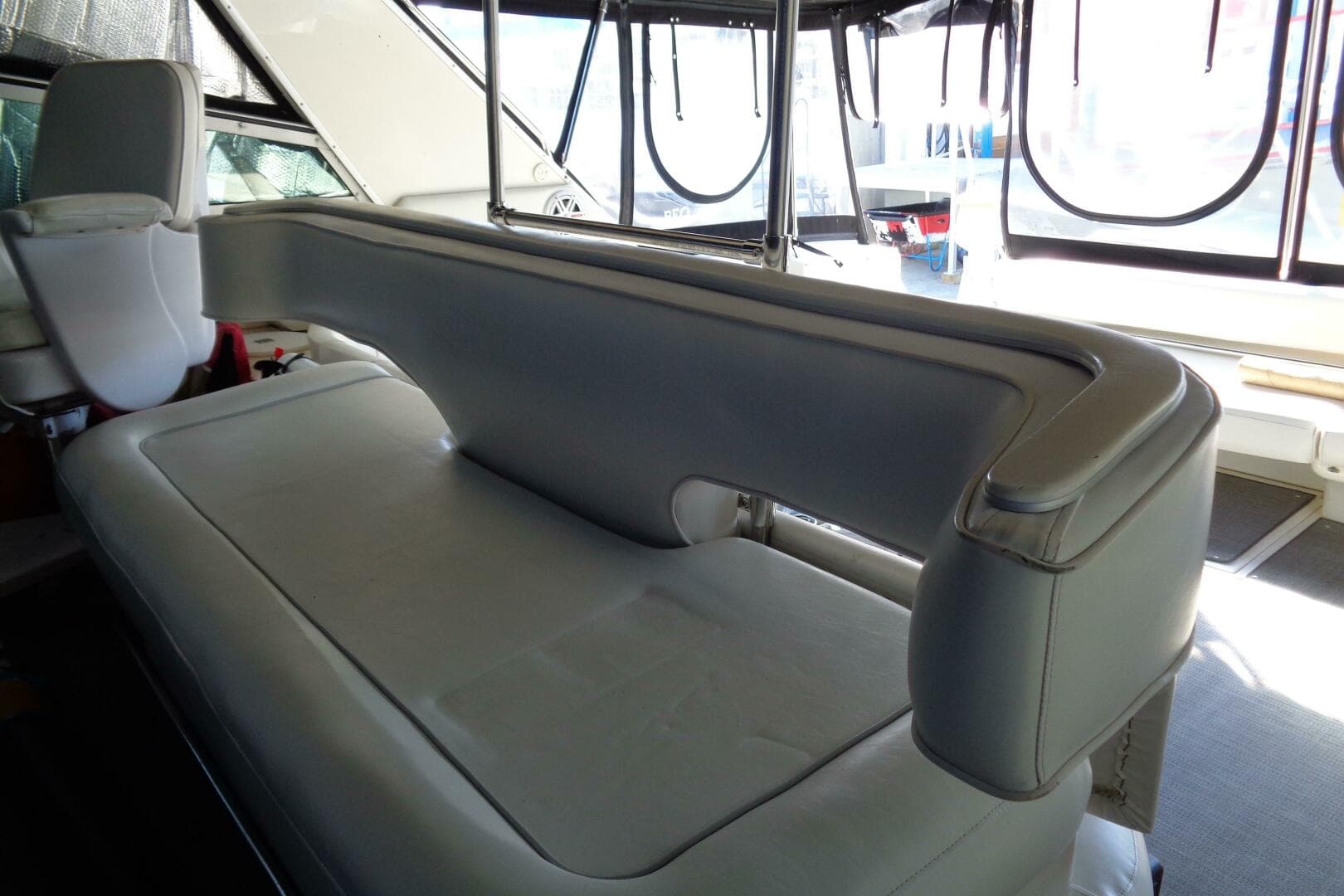 1991 Sea Ray 480 Sundancer