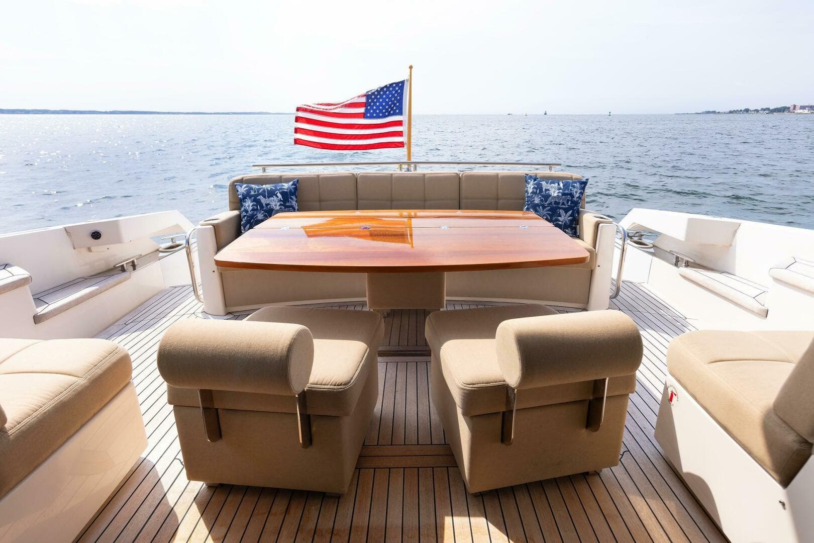 2014 Tiara Yachts 5000 Express