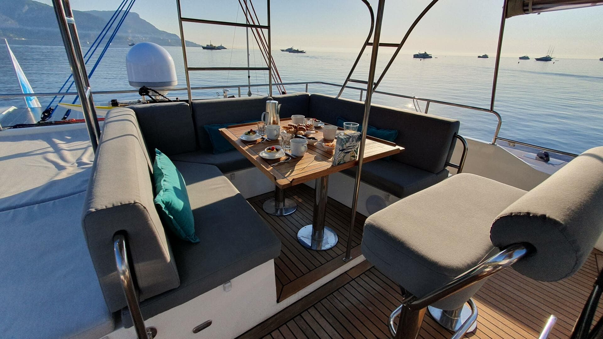 02 Flybridge 20230929_085853