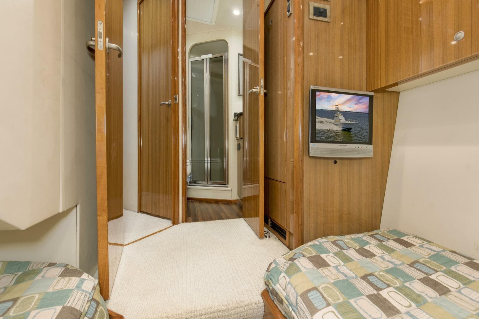 2007 64 Viking Enclosed Bridge Reel Blues Rear Starboard Stateroom (2)