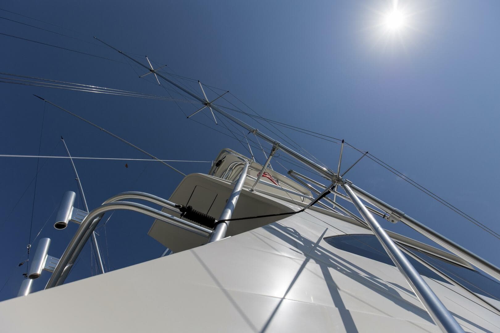 2007 64 Viking Enclosed Bridge Reel Blues Rigging