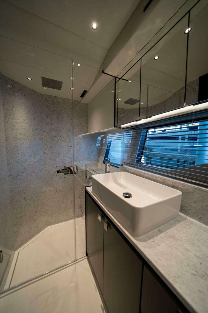 2026 Sunseeker 55 Predator