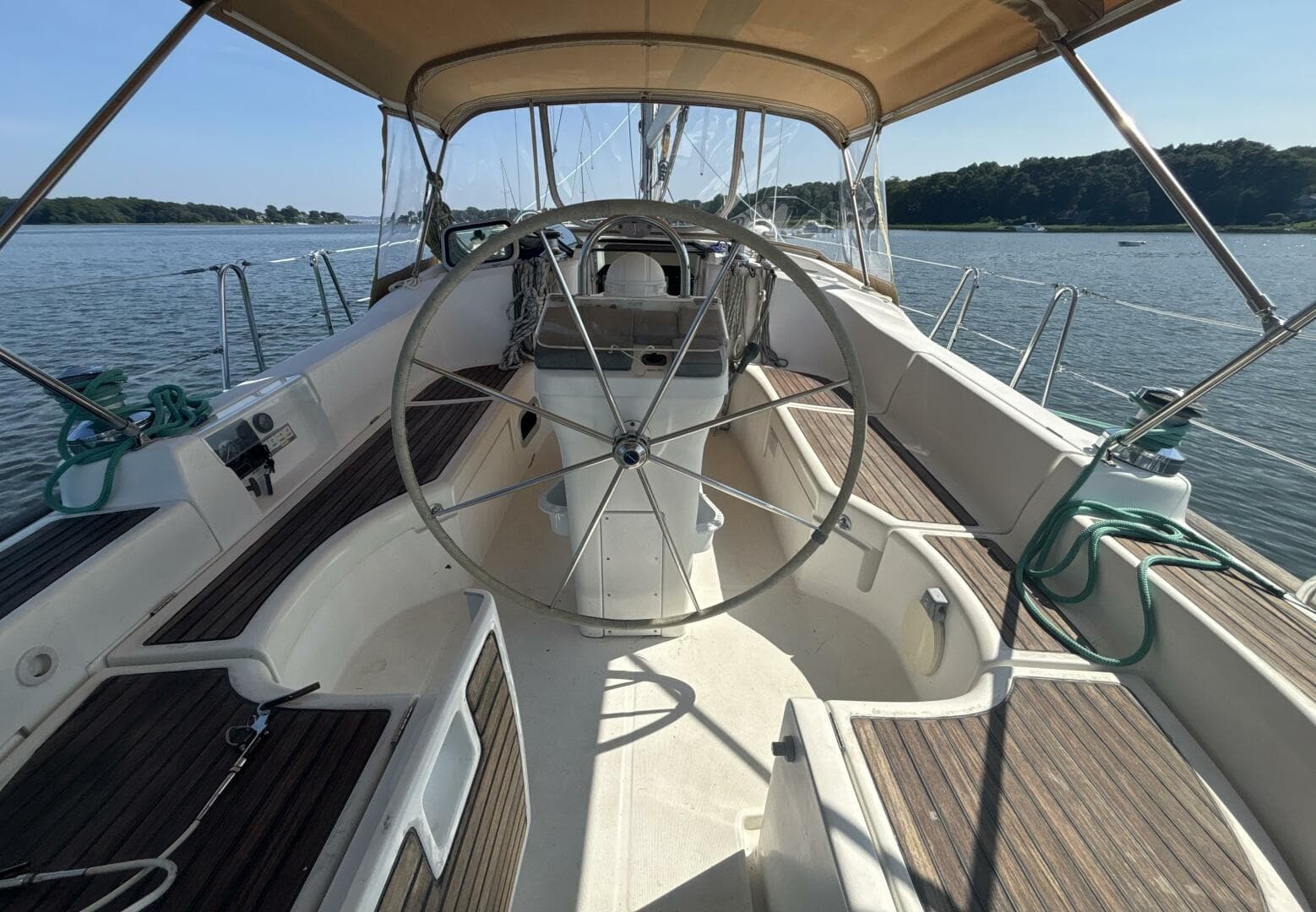 2004 Beneteau 423